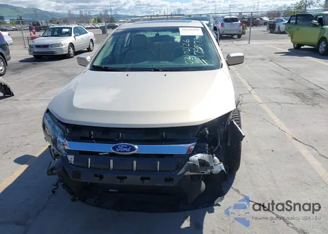 2010 Ford Fusion Sel z USA, uszkodzony, nr VIN 3FAHP0JA5AR273870